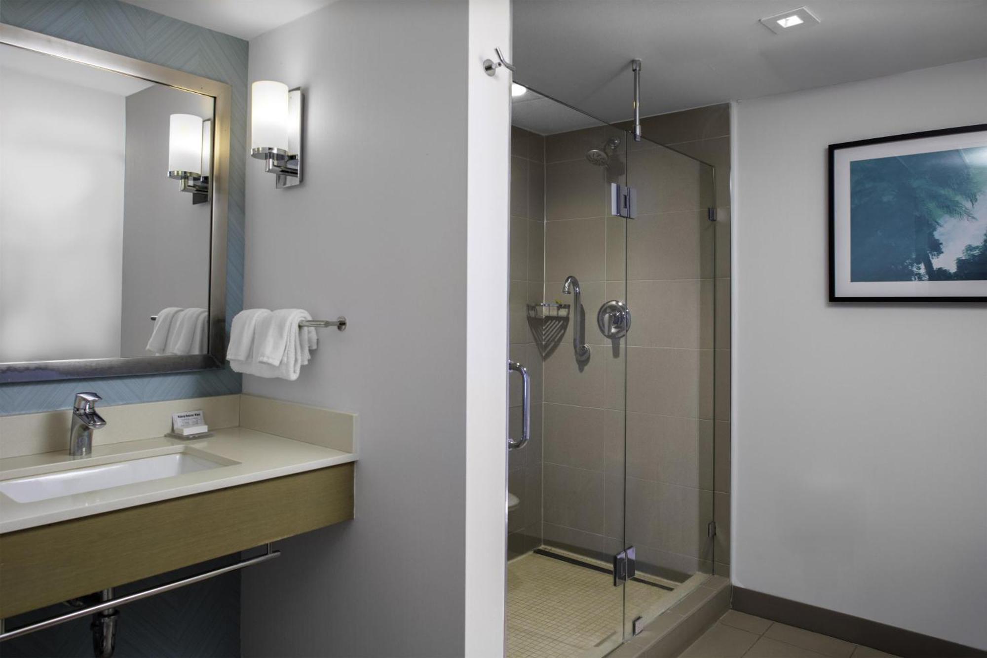 Hilton Garden Inn Miami South Beach — Fotos 1